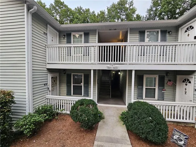 1909 Brian Way, Decatur, Georgia 30033