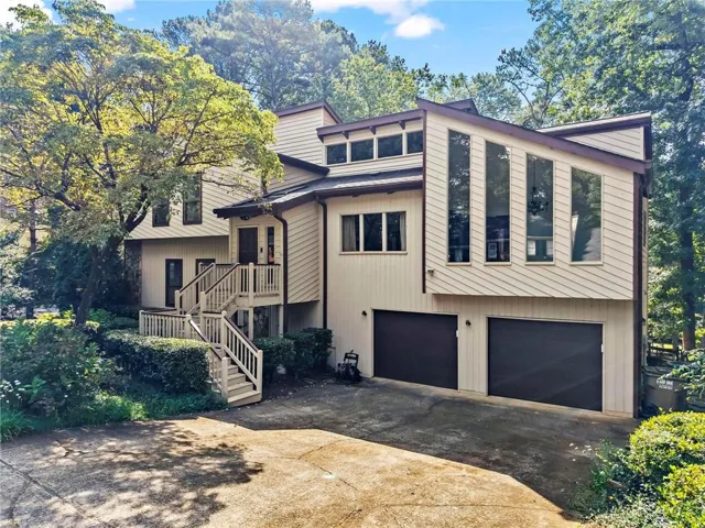 1563 Sandpoint Drive Ne, Roswell, Georgia 30075