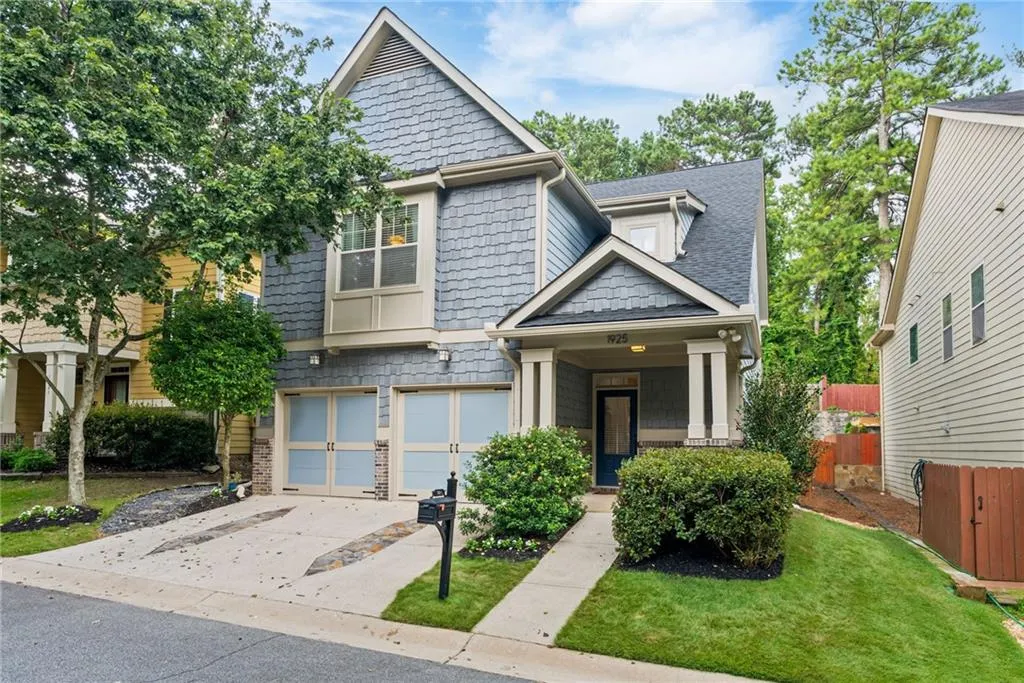 1925 Brantley Walk Lane Nw, Atlanta, Georgia 30318, 3 Bedrooms Bedrooms, ,2 BathroomsBathrooms,Residential,For Sale,1925 Brantley Walk Lane Nw,7633037