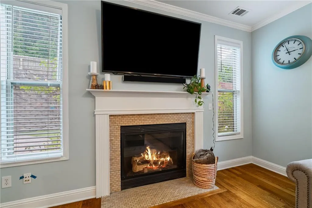 1925 Brantley Walk Lane Nw, Atlanta, Georgia 30318, 3 Bedrooms Bedrooms, ,2 BathroomsBathrooms,Residential,For Sale,1925 Brantley Walk Lane Nw,7633037