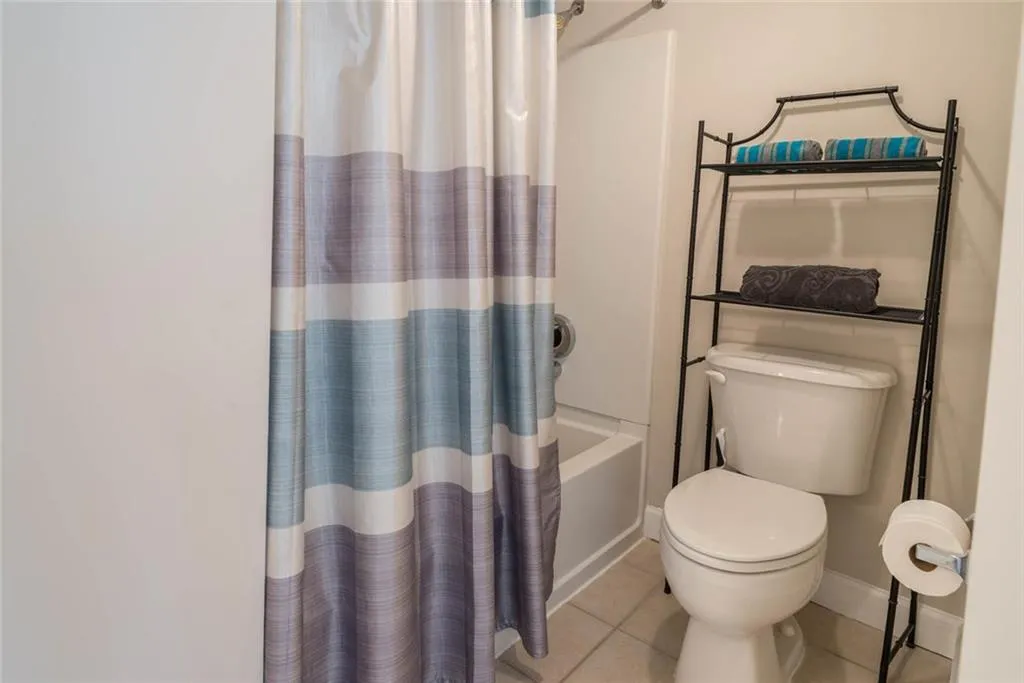 795 Hammond Drive Unit 205, Atlanta, Georgia 30328, 1 Bedroom Bedrooms, ,1 BathroomBathrooms,Residential,Sold,795 Hammond Drive Unit 205,5823002