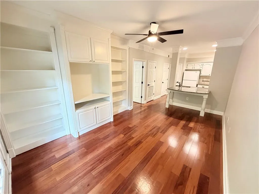 2700 Pine Tree Road Ne Unit 3006, Atlanta, Georgia 30324, 1 Bedroom Bedrooms, 0 ,1 BathroomBathrooms,Residential,For Sale,2700 Pine Tree Road Ne Unit 3006,7722111