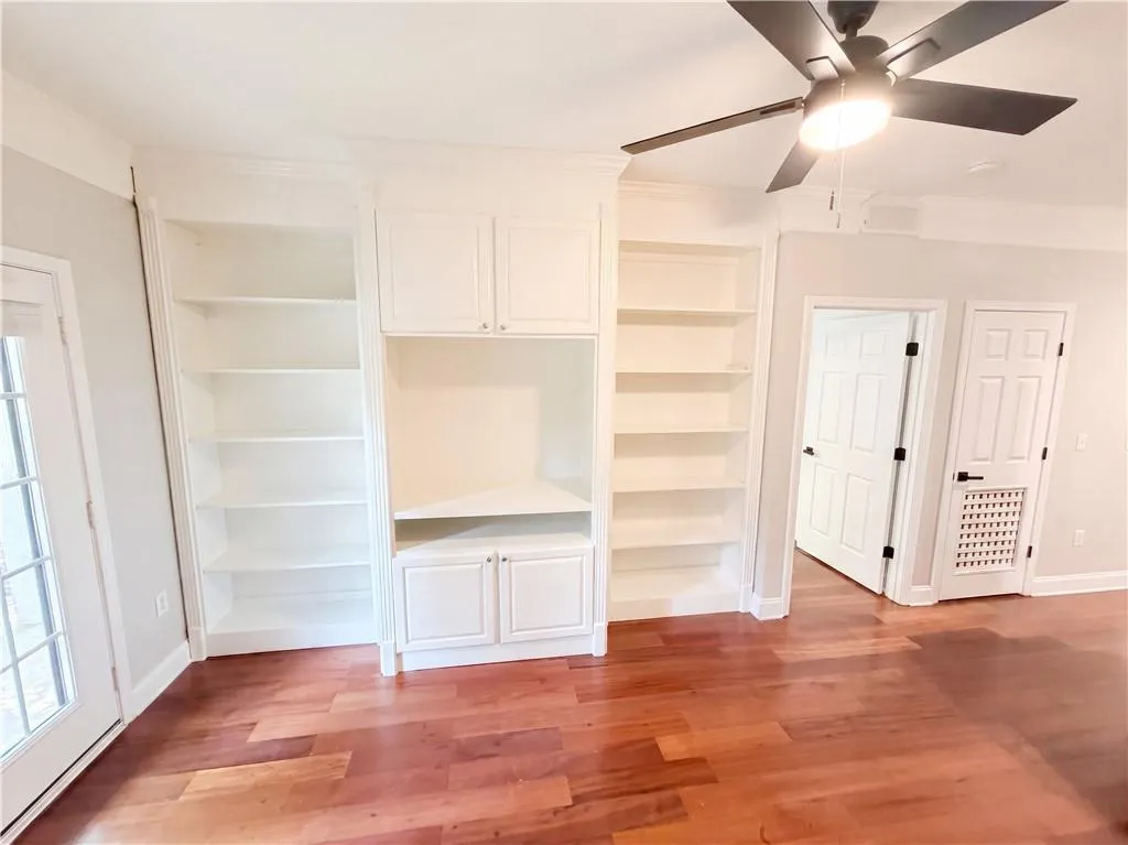2700 Pine Tree Road Ne Unit 3006, Atlanta, Georgia 30324, 1 Bedroom Bedrooms, 0 ,1 BathroomBathrooms,Residential,For Sale,2700 Pine Tree Road Ne Unit 3006,7722111