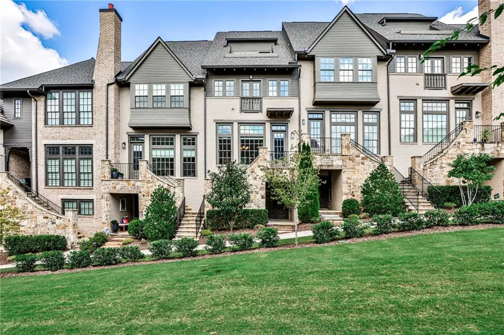 6644 Cadence Boulevard, Atlanta, Georgia 30328, 4 Bedrooms Bedrooms, ,4 BathroomsBathrooms,Residential,Sold,6644 Cadence Boulevard,7111977