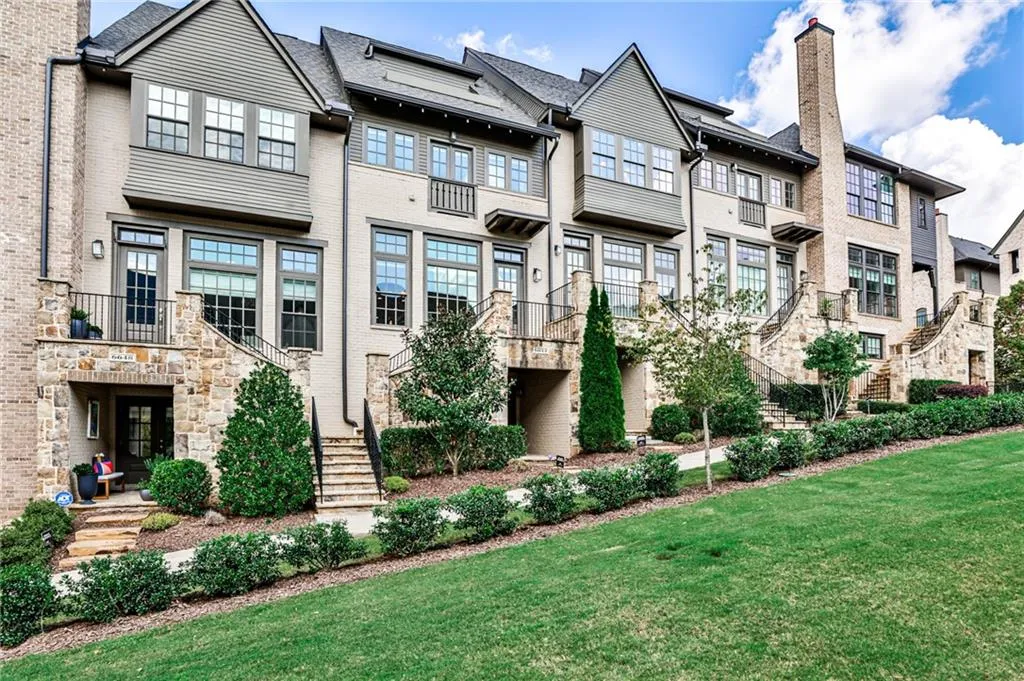 6644 Cadence Boulevard, Atlanta, Georgia 30328, 4 Bedrooms Bedrooms, ,4 BathroomsBathrooms,Residential,Sold,6644 Cadence Boulevard,7111977