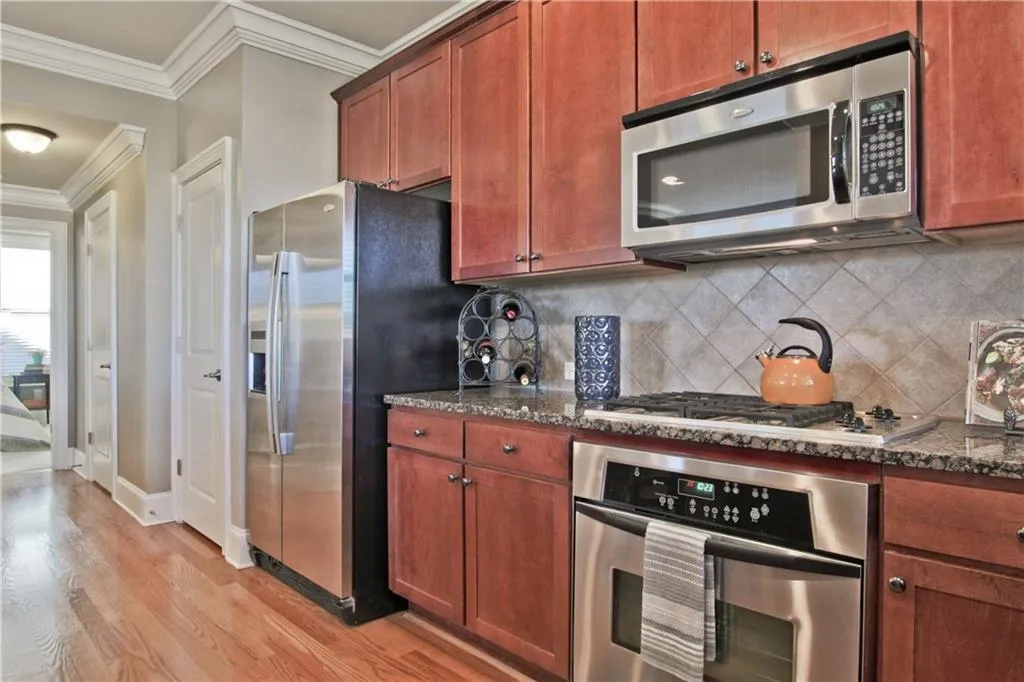 769 Berrydale Drive Unit 50, Atlanta, Georgia 30328, 2 Bedrooms Bedrooms, ,2 BathroomsBathrooms,Residential,Sold,769 Berrydale Drive Unit 50,5812504