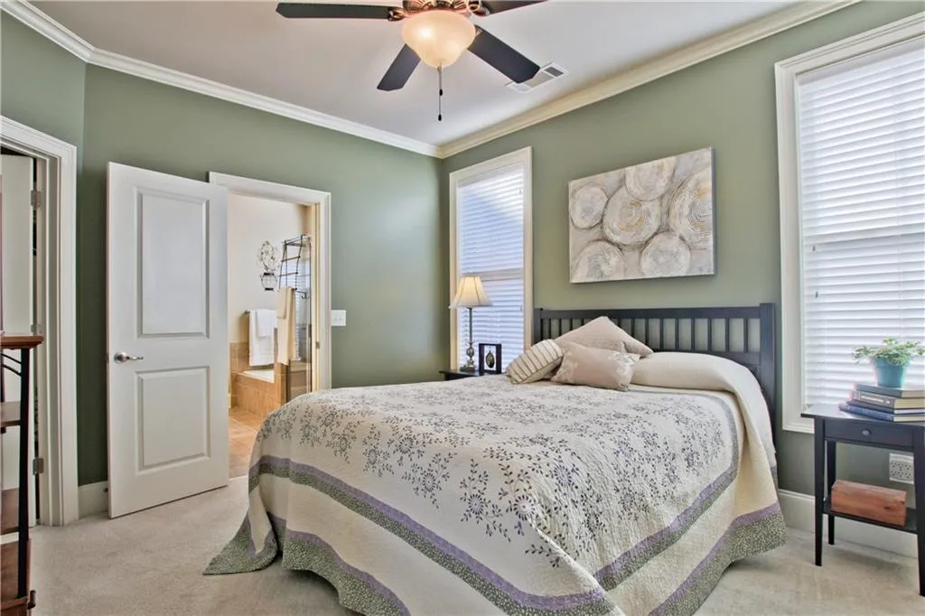 769 Berrydale Drive Unit 50, Atlanta, Georgia 30328, 2 Bedrooms Bedrooms, ,2 BathroomsBathrooms,Residential,Sold,769 Berrydale Drive Unit 50,5812504