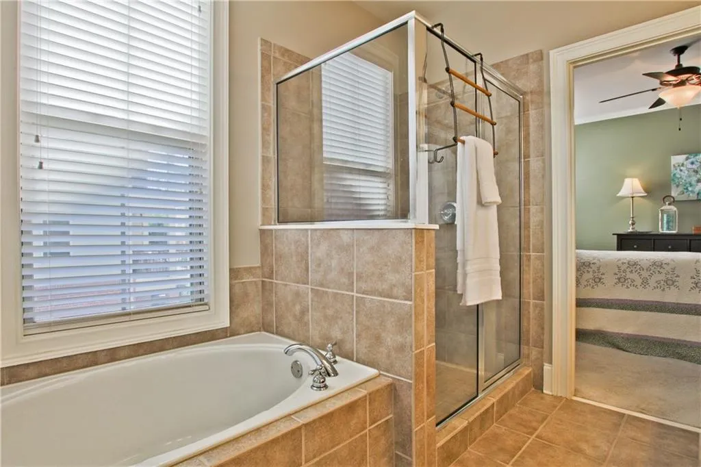 769 Berrydale Drive Unit 50, Atlanta, Georgia 30328, 2 Bedrooms Bedrooms, ,2 BathroomsBathrooms,Residential,Sold,769 Berrydale Drive Unit 50,5812504