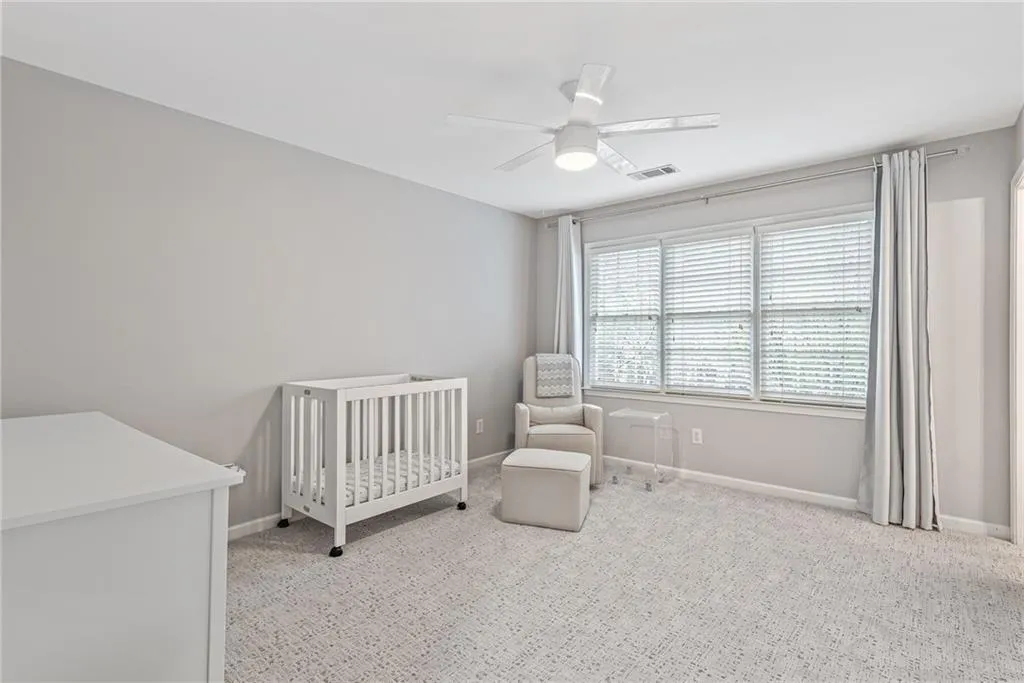 325 Ledgemont Court, Atlanta, Georgia 30342, 5 Bedrooms Bedrooms, ,4 BathroomsBathrooms,Residential,Sold,325 Ledgemont Court,7030572