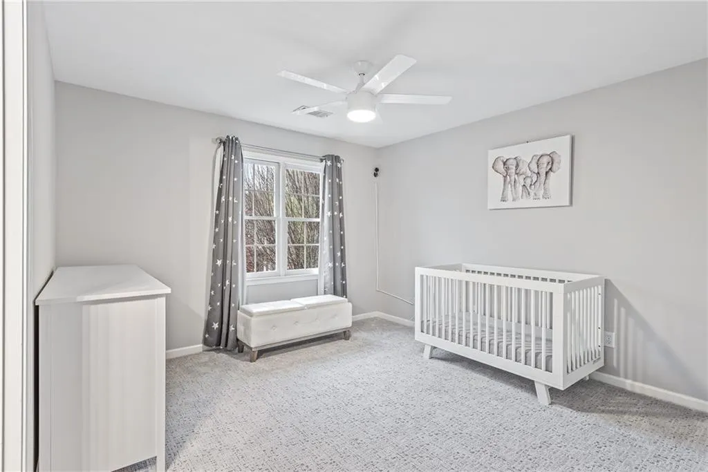 325 Ledgemont Court, Atlanta, Georgia 30342, 5 Bedrooms Bedrooms, ,4 BathroomsBathrooms,Residential,Sold,325 Ledgemont Court,7030572