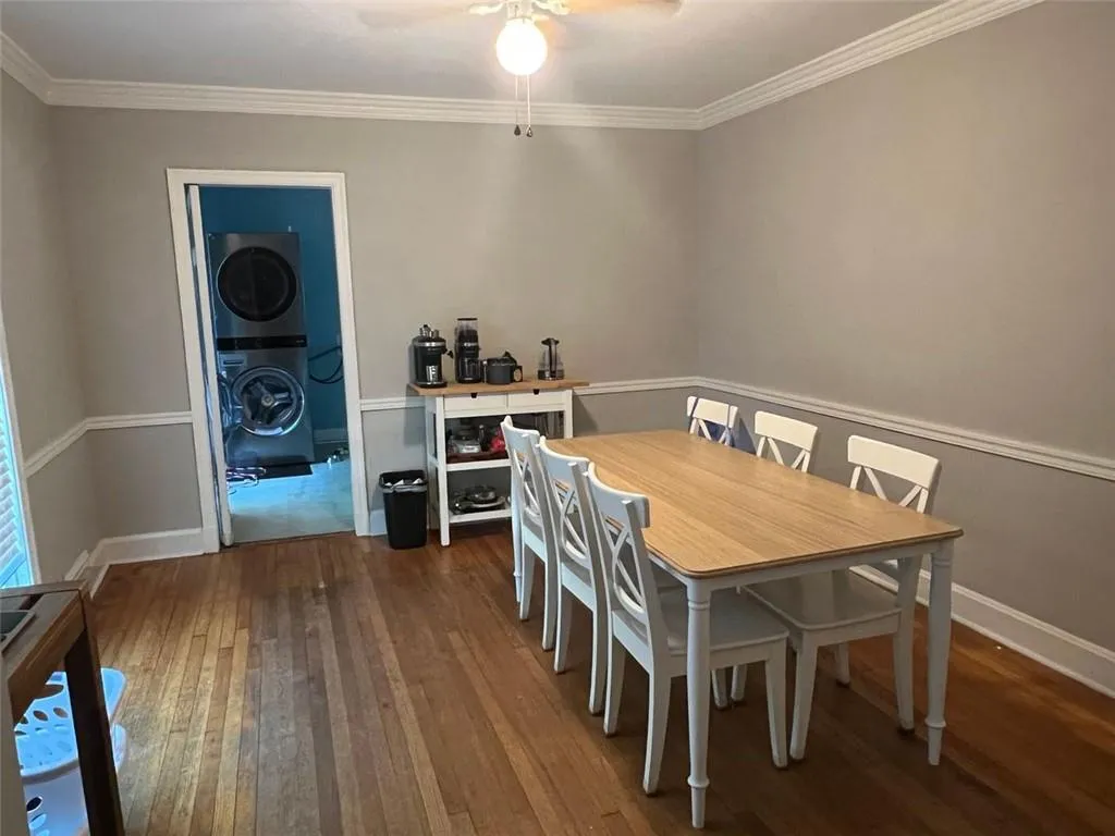 3612 N Stratford Rd Ne, Atlanta, Georgia 30342, 4 Bedrooms Bedrooms, ,3 BathroomsBathrooms,Residential,For Sale,3612 N Stratford Rd Ne,7662018