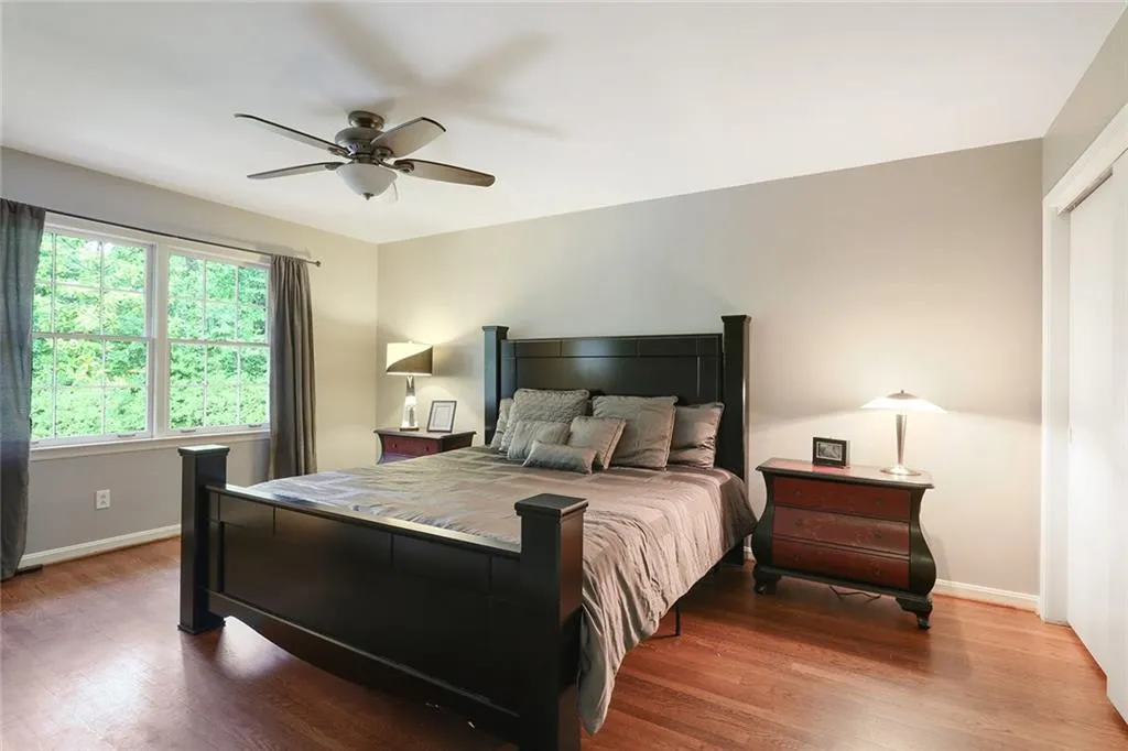 7130 Spalding Court, Sandy Springs, Georgia 30328, 4 Bedrooms Bedrooms, ,3 BathroomsBathrooms,Residential,Sold,7130 Spalding Court,6013754