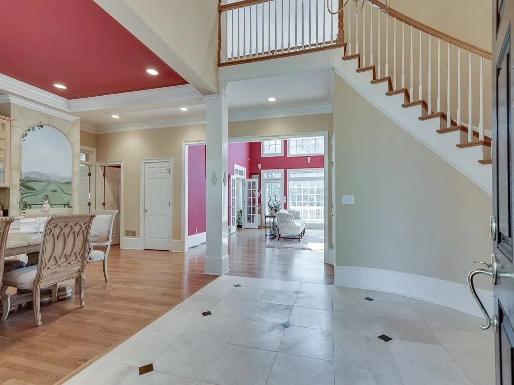 4526 Peachtree Dunwoody Road, Atlanta, Georgia 30342, 6 Bedrooms Bedrooms, ,6 BathroomsBathrooms,Residential,Sold,4526 Peachtree Dunwoody Road,7004442