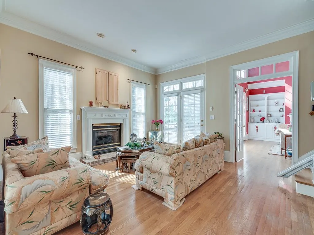 4526 Peachtree Dunwoody Road, Atlanta, Georgia 30342, 6 Bedrooms Bedrooms, ,6 BathroomsBathrooms,Residential,Sold,4526 Peachtree Dunwoody Road,7004442