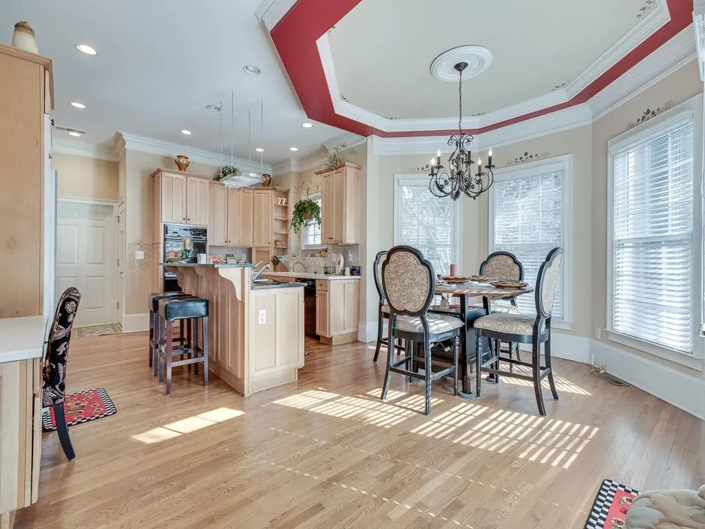 4526 Peachtree Dunwoody Road, Atlanta, Georgia 30342, 6 Bedrooms Bedrooms, ,6 BathroomsBathrooms,Residential,Sold,4526 Peachtree Dunwoody Road,7004442