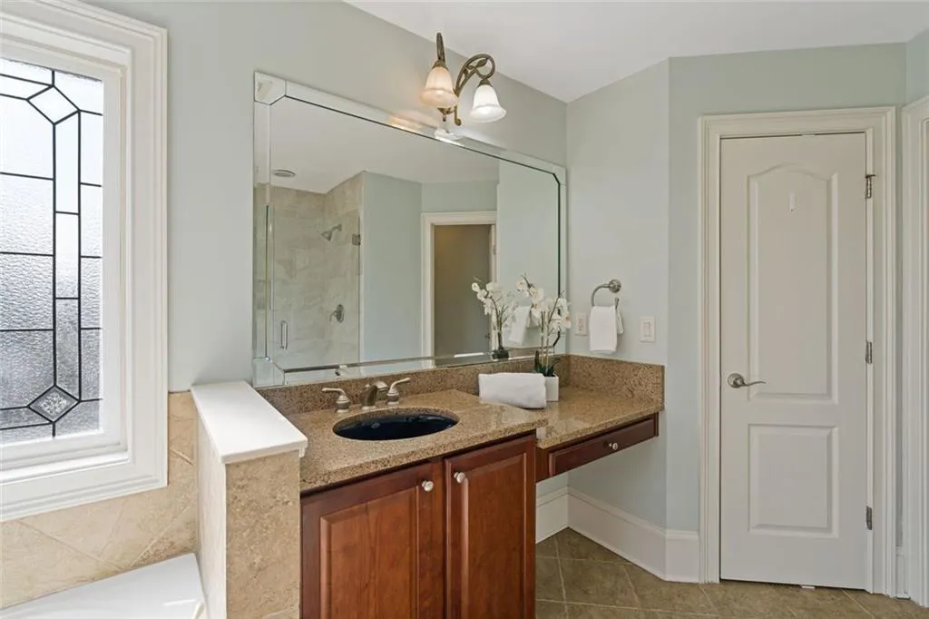 2763 Durham Drive Ne, Brookhaven, Georgia 30319, 3 Bedrooms Bedrooms, 0 ,3 BathroomsBathrooms,Residential,For Sale,2763 Durham Drive Ne,7721118