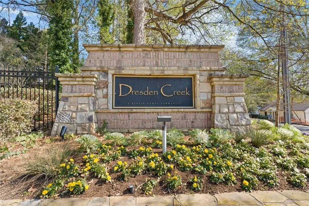 2763 Durham Drive Ne, Brookhaven, Georgia 30319, 3 Bedrooms Bedrooms, 0 ,3 BathroomsBathrooms,Residential,For Sale,2763 Durham Drive Ne,7721118