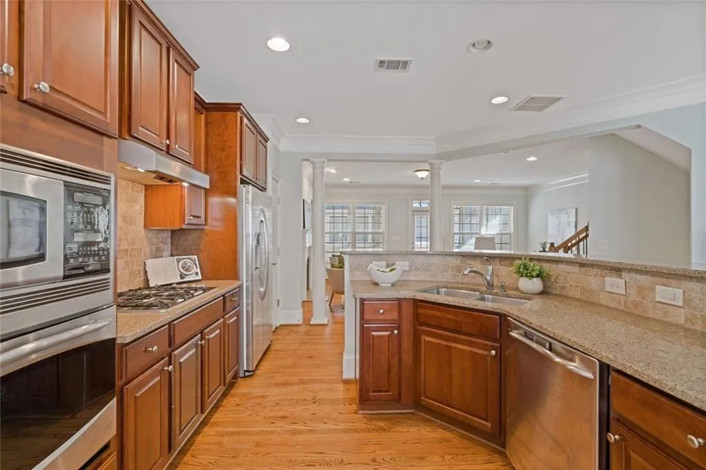 2763 Durham Drive Ne, Brookhaven, Georgia 30319, 3 Bedrooms Bedrooms, 0 ,3 BathroomsBathrooms,Residential,For Sale,2763 Durham Drive Ne,7721118