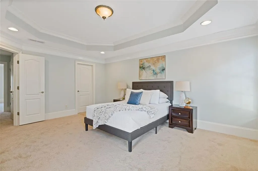 2763 Durham Drive Ne, Brookhaven, Georgia 30319, 3 Bedrooms Bedrooms, 0 ,3 BathroomsBathrooms,Residential,For Sale,2763 Durham Drive Ne,7721118