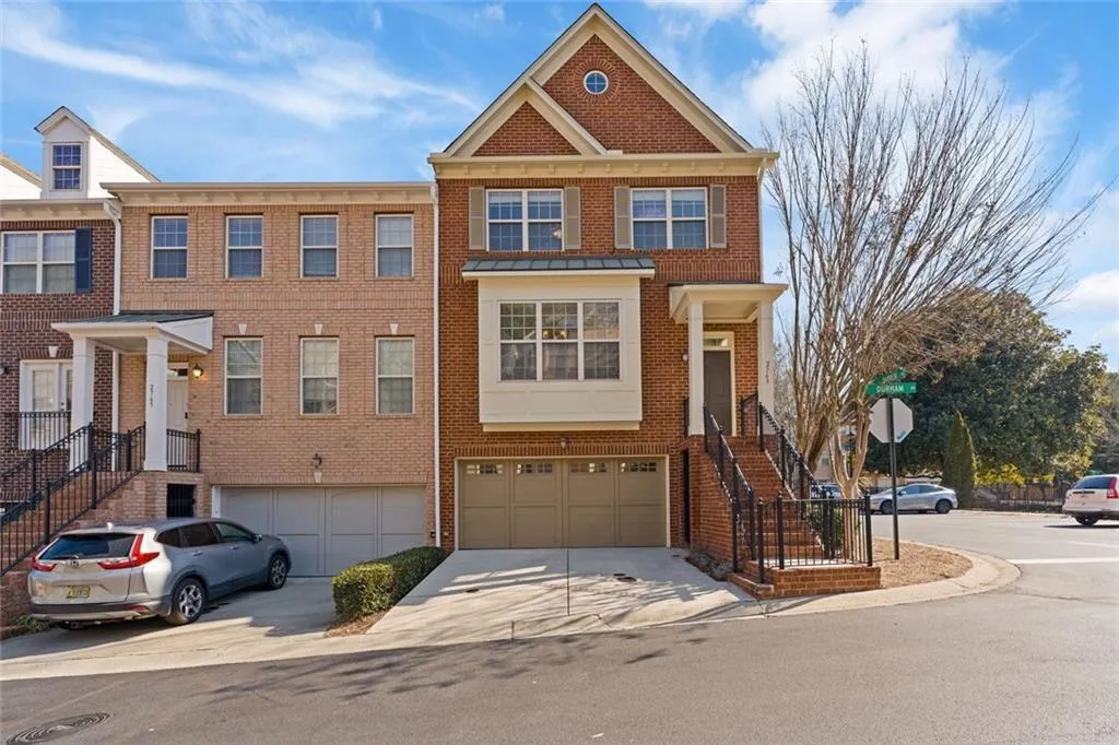 2763 Durham Drive Ne, Brookhaven, Georgia 30319, 3 Bedrooms Bedrooms, 0 ,3 BathroomsBathrooms,Residential,For Sale,2763 Durham Drive Ne,7721118