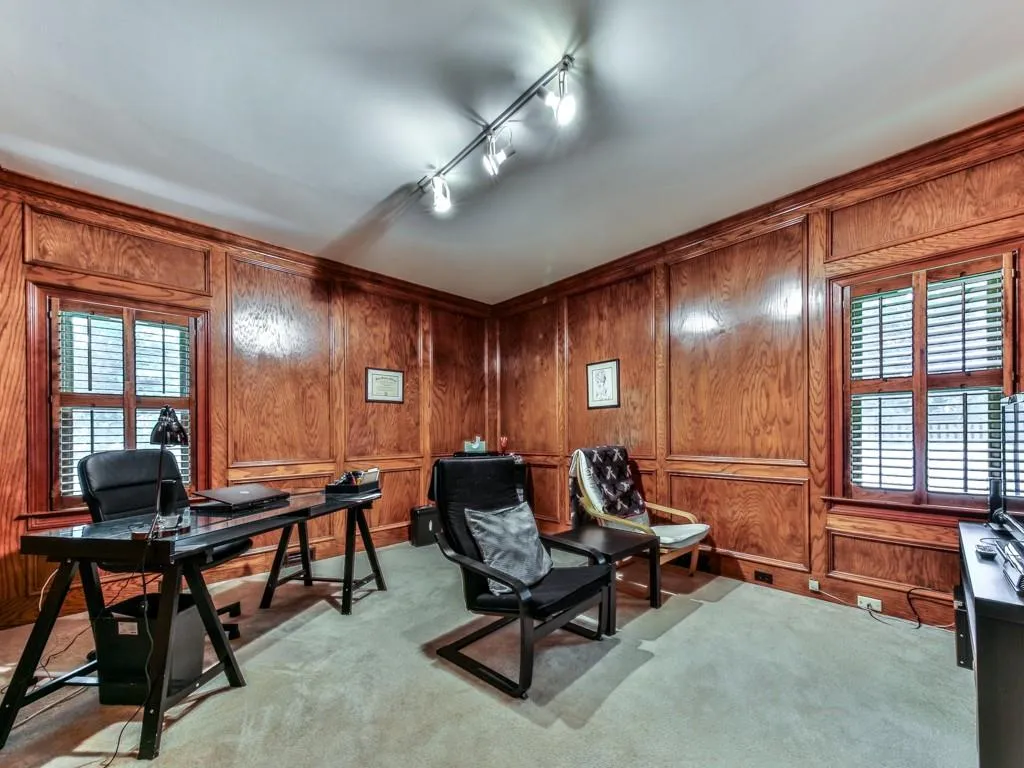 1777 Brandon Hall Drive, Sandy Springs, Georgia 30350, 6 Bedrooms Bedrooms, ,5 BathroomsBathrooms,Residential,Sold,1777 Brandon Hall Drive,5841366