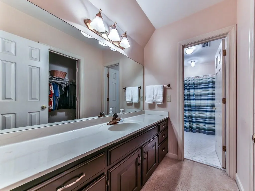 1777 Brandon Hall Drive, Sandy Springs, Georgia 30350, 6 Bedrooms Bedrooms, ,5 BathroomsBathrooms,Residential,Sold,1777 Brandon Hall Drive,5841366