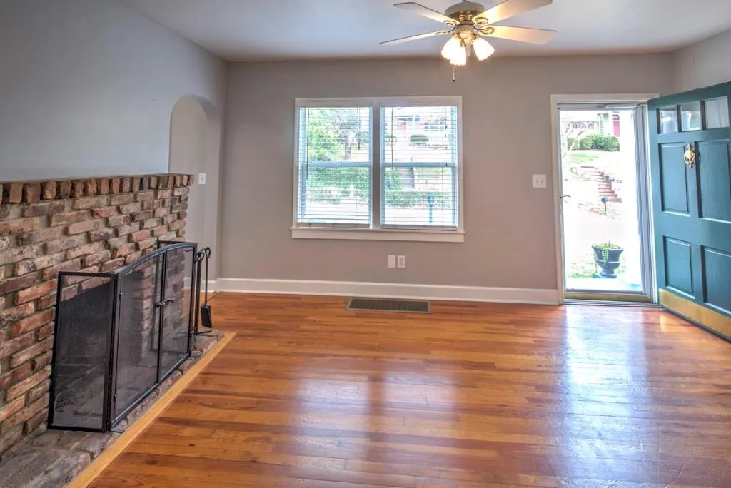 776 Antone Street Nw, Atlanta, Georgia 30318, 3 Bedrooms Bedrooms, ,2 BathroomsBathrooms,Residential,Sold,776 Antone Street Nw,5804219
