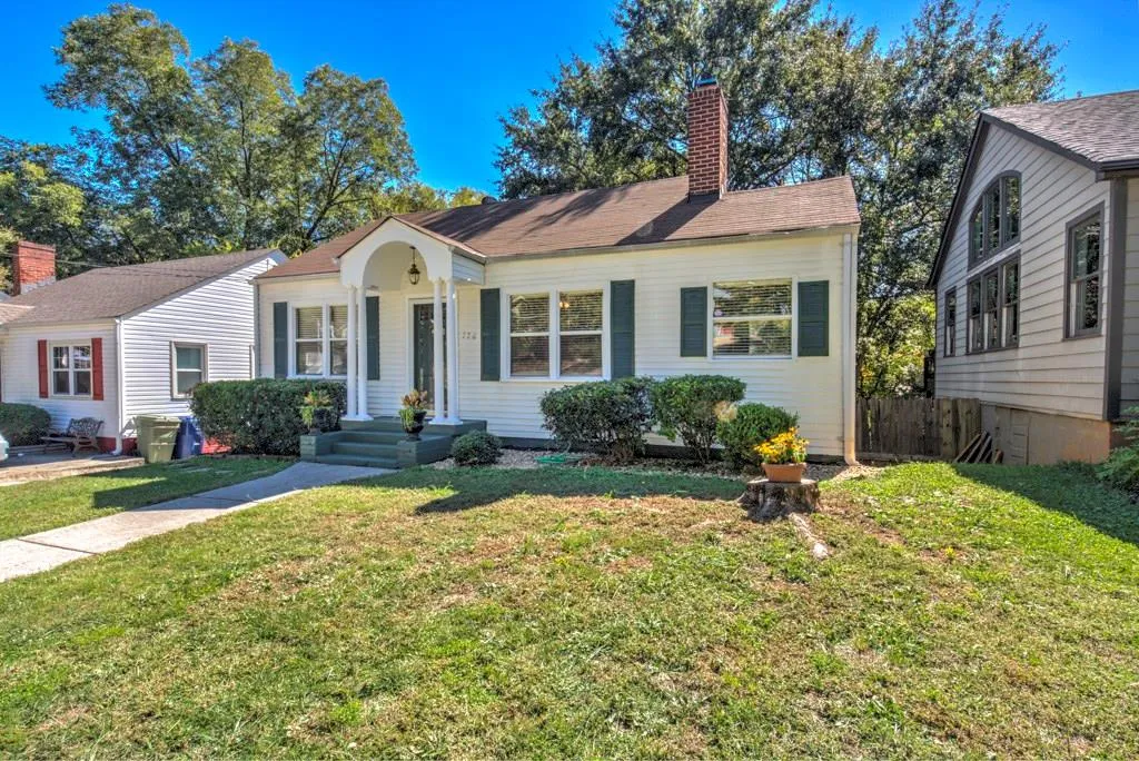 776 Antone Street Nw, Atlanta, Georgia 30318, 3 Bedrooms Bedrooms, ,2 BathroomsBathrooms,Residential,Sold,776 Antone Street Nw,5804219