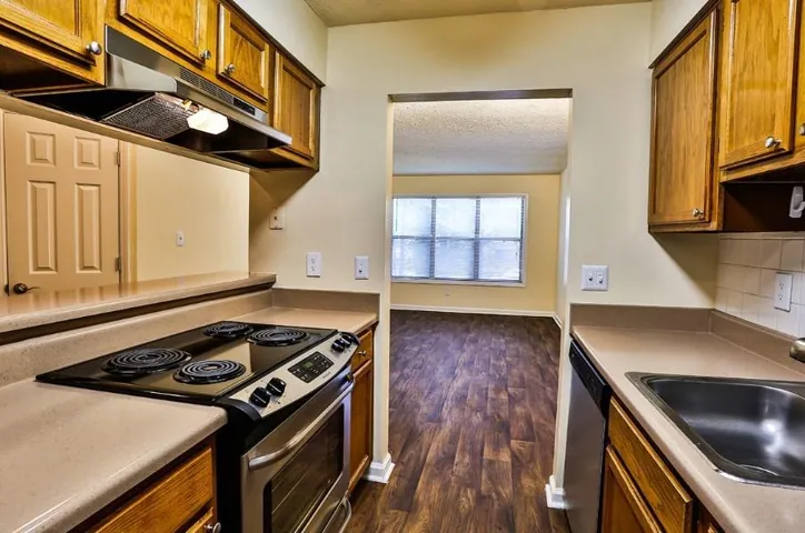 1170