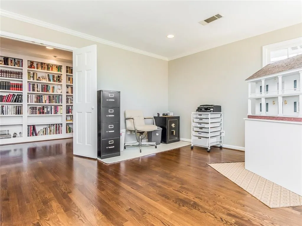 1045 Mountain Creek Trail, Atlanta, Georgia 30328, 5 Bedrooms Bedrooms, ,4 BathroomsBathrooms,Residential,Sold,1045 Mountain Creek Trail,5956262