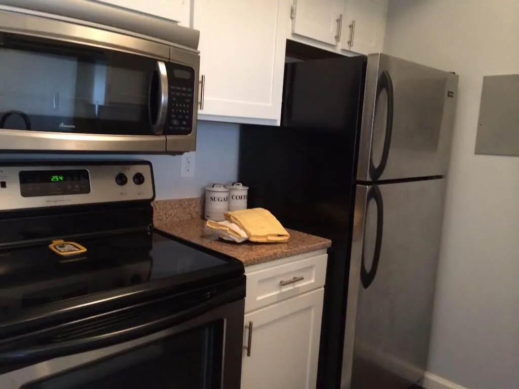 795 Hammond Drive Unit 611, Atlanta, Georgia 30328, 1 Bedroom Bedrooms, ,1 BathroomBathrooms,Residential,Sold,795 Hammond Drive Unit 611,5592453