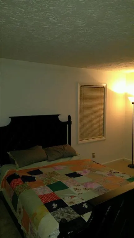 7750 Roswell Road Unit 10a, Sandy Springs, Georgia 30350, 2 Bedrooms Bedrooms, ,1 BathroomBathrooms,Residential,Sold,7750 Roswell Road Unit 10a,5700395