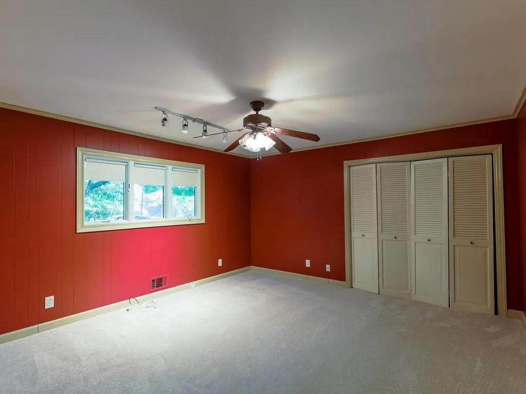 1580 Huntingdon Trail, Sandy Springs, Georgia 30350, 5 Bedrooms Bedrooms, ,3 BathroomsBathrooms,Residential,Sold,1580 Huntingdon Trail,6793751