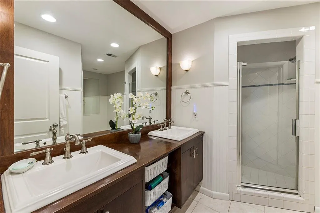 522 Sutters Point, Atlanta, Georgia 30328, 2 Bedrooms Bedrooms, ,2 BathroomsBathrooms,Residential,Sold,522 Sutters Point,7268086