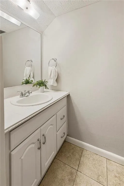 522 Sutters Point, Atlanta, Georgia 30328, 2 Bedrooms Bedrooms, ,2 BathroomsBathrooms,Residential,Sold,522 Sutters Point,7268086