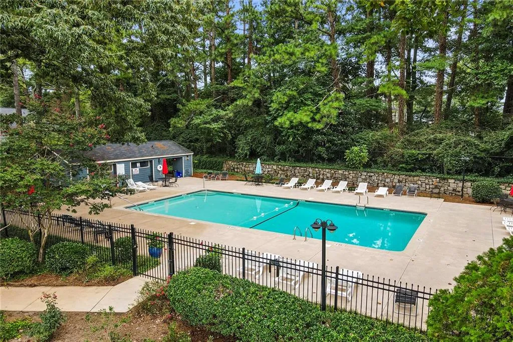 522 Sutters Point, Atlanta, Georgia 30328, 2 Bedrooms Bedrooms, ,2 BathroomsBathrooms,Residential,Sold,522 Sutters Point,7268086