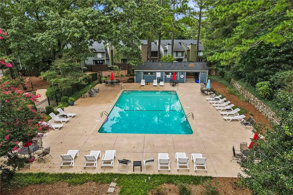 522 Sutters Point, Atlanta, Georgia 30328, 2 Bedrooms Bedrooms, ,2 BathroomsBathrooms,Residential,Sold,522 Sutters Point,7268086