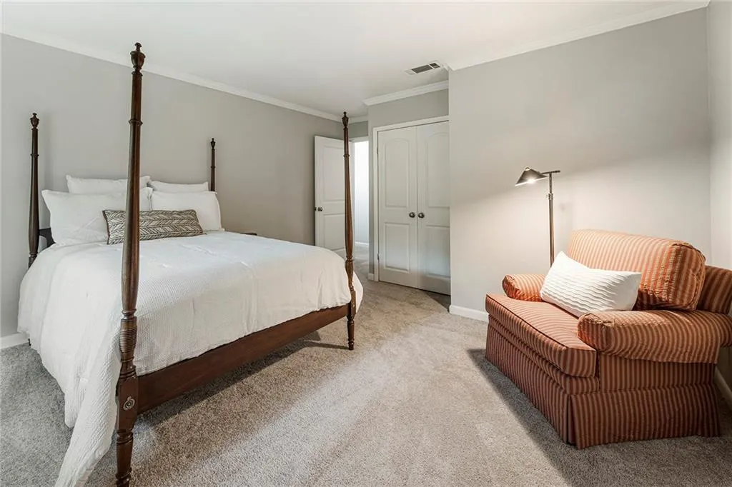 522 Sutters Point, Atlanta, Georgia 30328, 2 Bedrooms Bedrooms, ,2 BathroomsBathrooms,Residential,Sold,522 Sutters Point,7268086