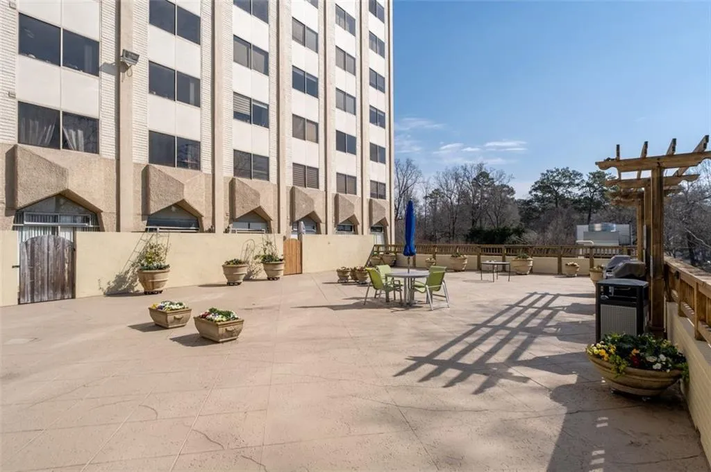2479 Peachtree Road Ne Unit 912, Atlanta, Georgia 30305, 1 Bedroom Bedrooms, ,1 BathroomBathrooms,Residential,For Sale,2479 Peachtree Road Ne Unit 912,7670464 2479 Peachtree Road Ne Unit 912, Atlanta, Georgia 30305, 1 Bedroom Bedrooms, ,1 BathroomBathrooms,Residential,For Sale,2479 Peachtree Road Ne Unit 912,7670464