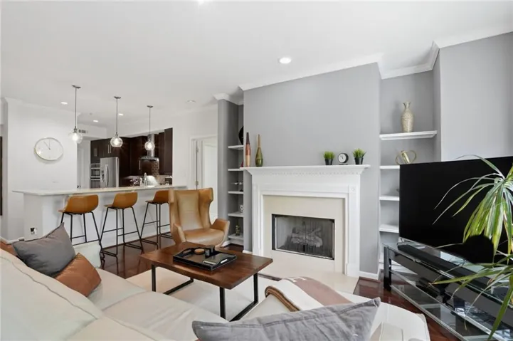 3275 Lenox Road Ne Unit 301, Atlanta, Georgia 30324