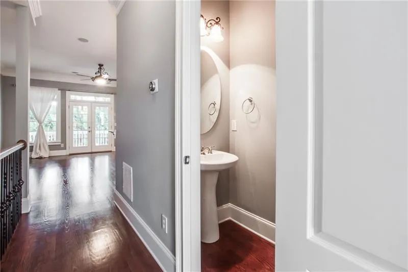 921 Persimmon Point, Atlanta, Georgia 30328, 3 Bedrooms Bedrooms, ,3 BathroomsBathrooms,Residential,Sold,921 Persimmon Point,6681980