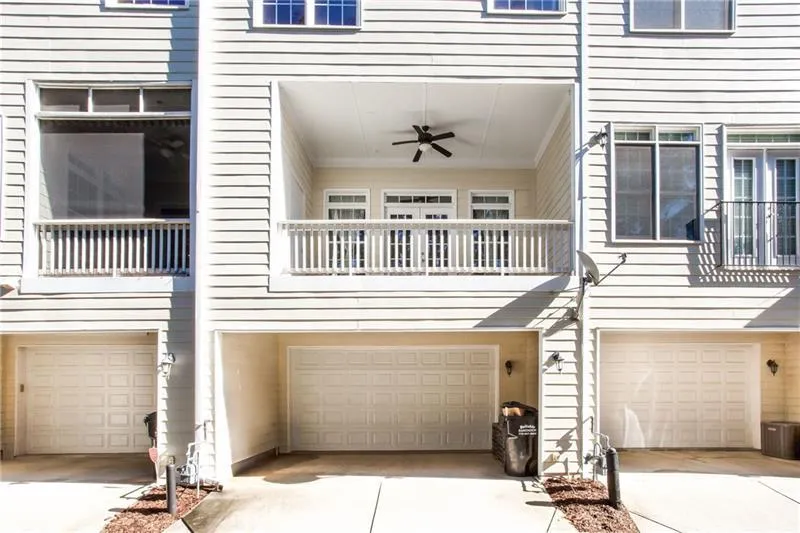 921 Persimmon Point, Atlanta, Georgia 30328, 3 Bedrooms Bedrooms, ,3 BathroomsBathrooms,Residential,Sold,921 Persimmon Point,6681980