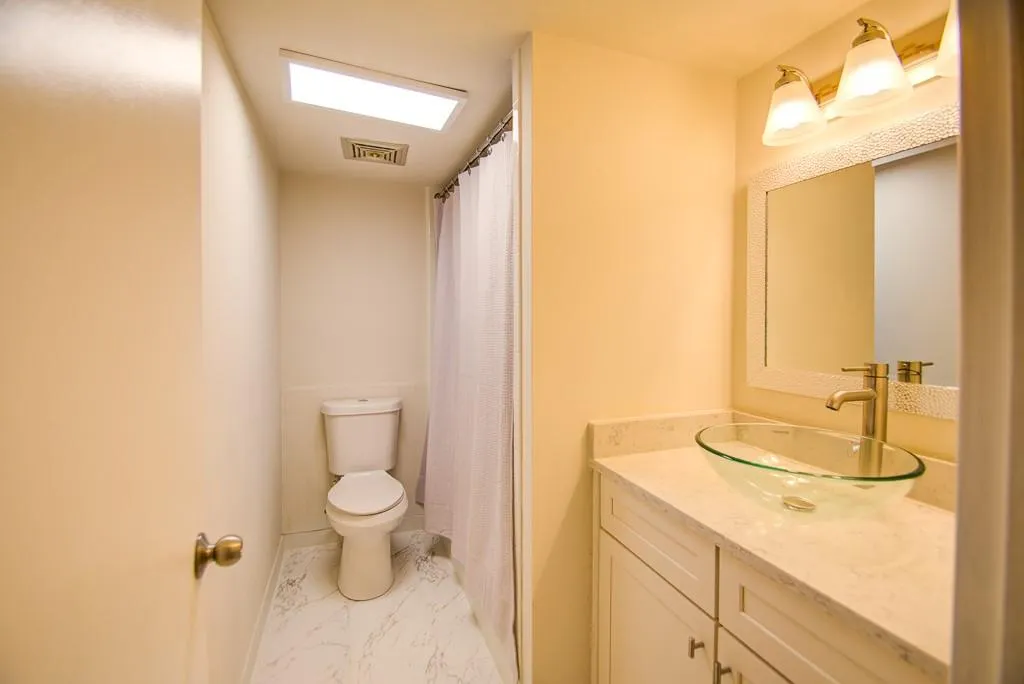 7072 Stonington Drive, Sandy Springs, Georgia 30328, 3 Bedrooms Bedrooms, ,2 BathroomsBathrooms,Residential,Sold,7072 Stonington Drive,6517809