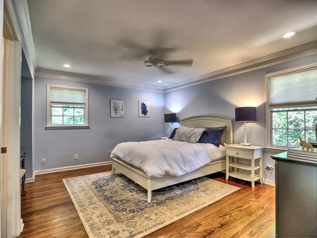 350 Thornwood Drive, Sandy Springs, Georgia 30328, 4 Bedrooms Bedrooms, ,4 BathroomsBathrooms,Residential,Sold,350 Thornwood Drive,7061035