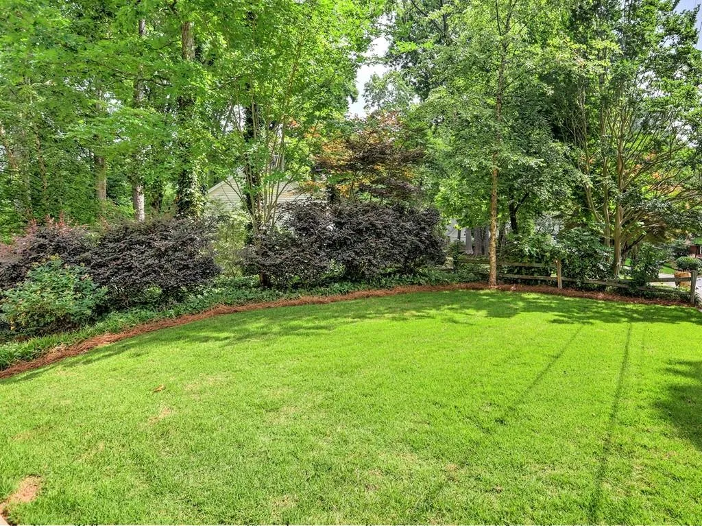 350 Thornwood Drive, Sandy Springs, Georgia 30328, 4 Bedrooms Bedrooms, ,4 BathroomsBathrooms,Residential,Sold,350 Thornwood Drive,7061035