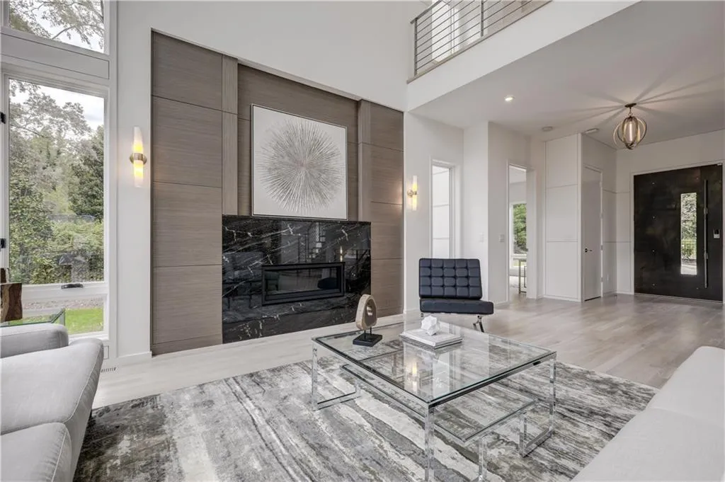 325 River Valley Road, Atlanta, Georgia 30328, 6 Bedrooms Bedrooms, ,6 BathroomsBathrooms,Residential,Sold,325 River Valley Road,6088411