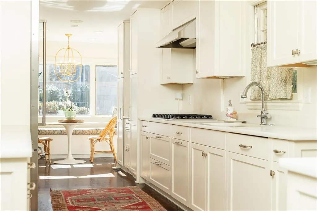 900 Hawick Drive Nw, Atlanta, Georgia 30327, 4 Bedrooms Bedrooms, 0 ,3 BathroomsBathrooms,Residential,For Sale,900 Hawick Drive Nw,7688792