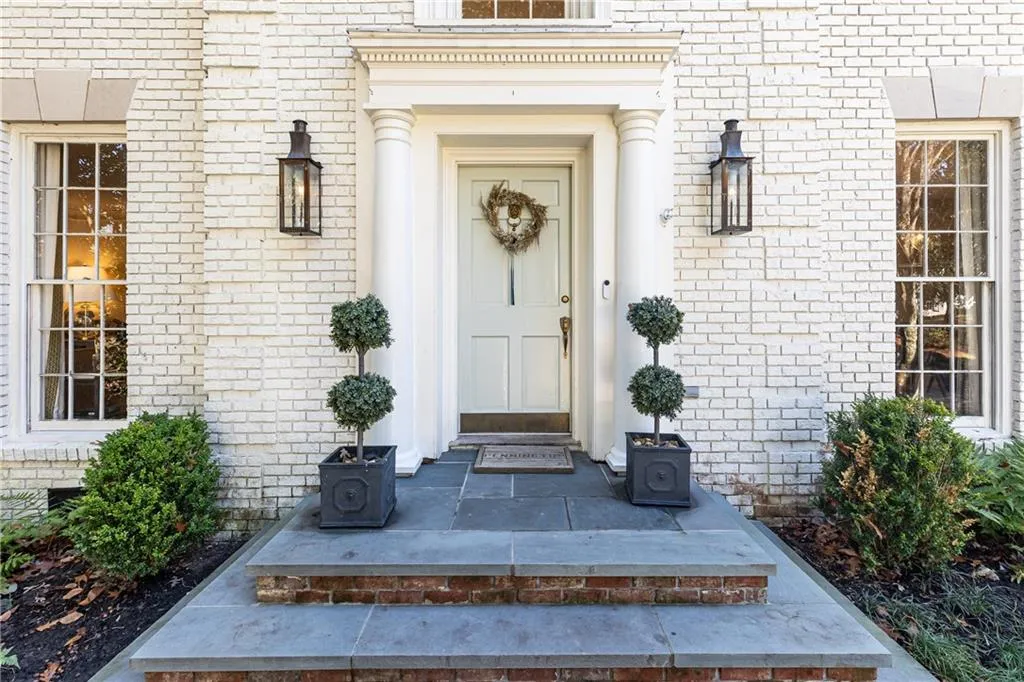 900 Hawick Drive Nw, Atlanta, Georgia 30327, 4 Bedrooms Bedrooms, 0 ,3 BathroomsBathrooms,Residential,For Sale,900 Hawick Drive Nw,7688792