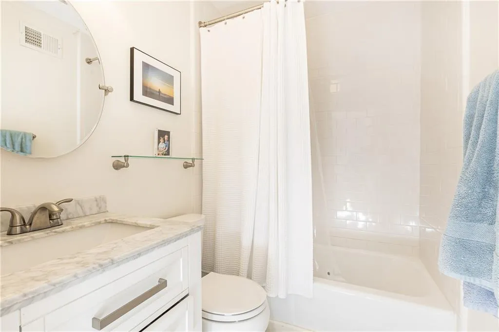 900 Hawick Drive Nw, Atlanta, Georgia 30327, 4 Bedrooms Bedrooms, 0 ,3 BathroomsBathrooms,Residential,For Sale,900 Hawick Drive Nw,7688792