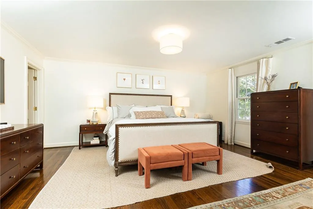 900 Hawick Drive Nw, Atlanta, Georgia 30327, 4 Bedrooms Bedrooms, 0 ,3 BathroomsBathrooms,Residential,For Sale,900 Hawick Drive Nw,7688792